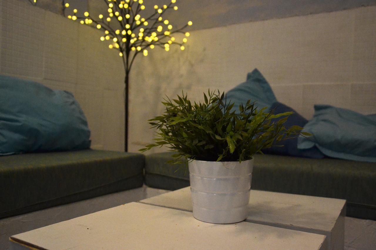 The Lights Garden Hostel Malaga Ngoại thất bức ảnh