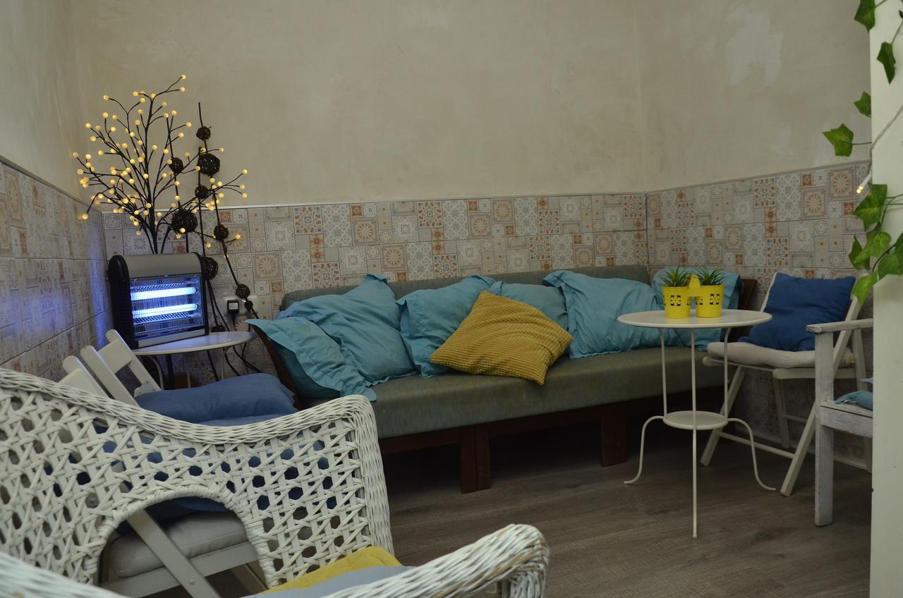 The Lights Garden Hostel Malaga Ngoại thất bức ảnh